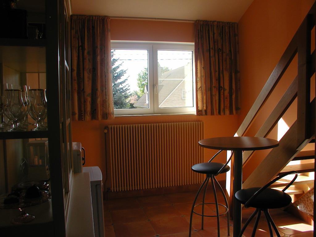 B&B A La Malogne Монс Экстерьер фото